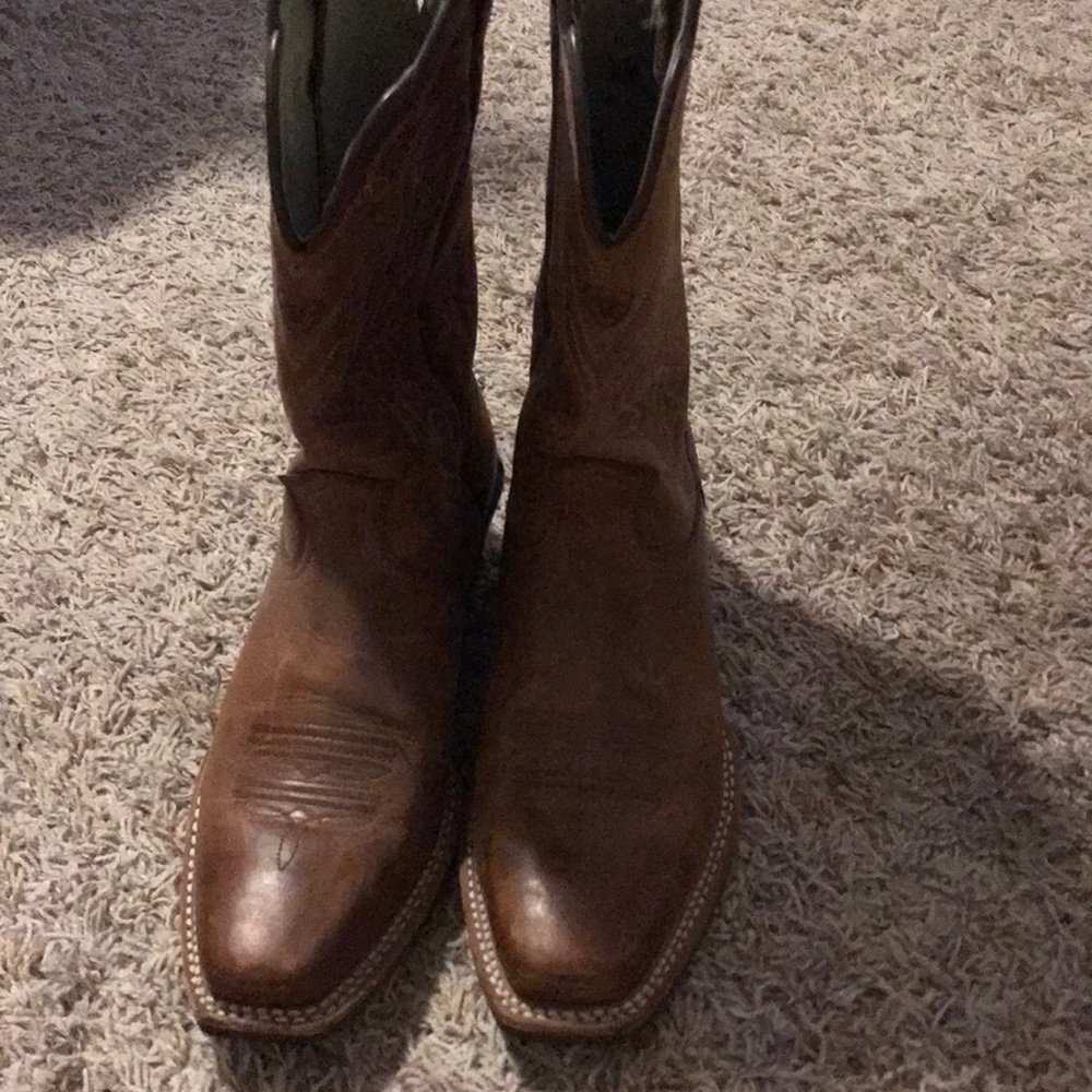 Cowgirl Boots Ariat